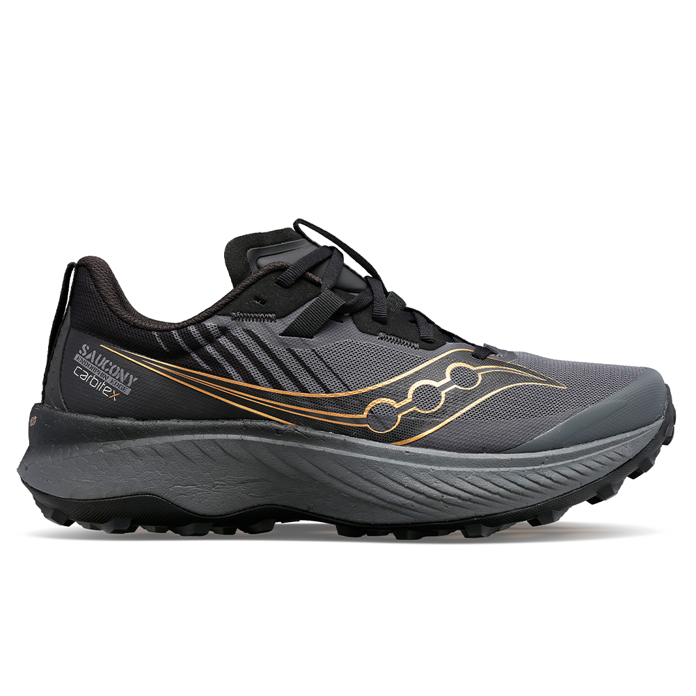 Men's Saucony Endorphin Edge, Black/Goldstruck, 10 D Medium